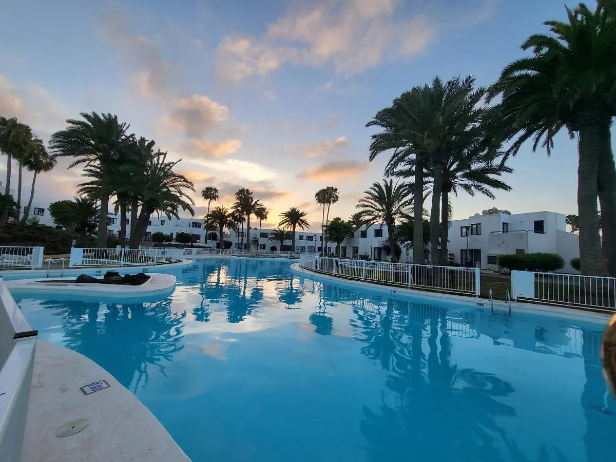 Waikiki 47 Διαμέρισμα Κοραλέχο